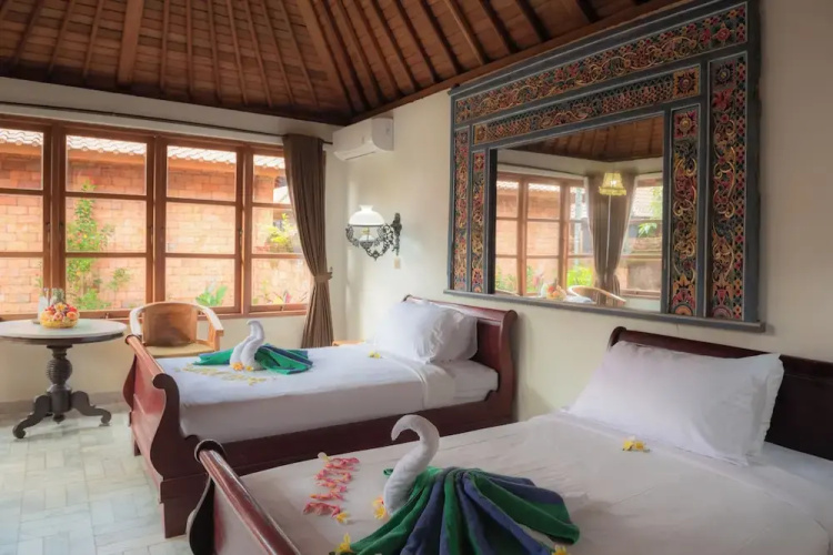 The Ariras Resort