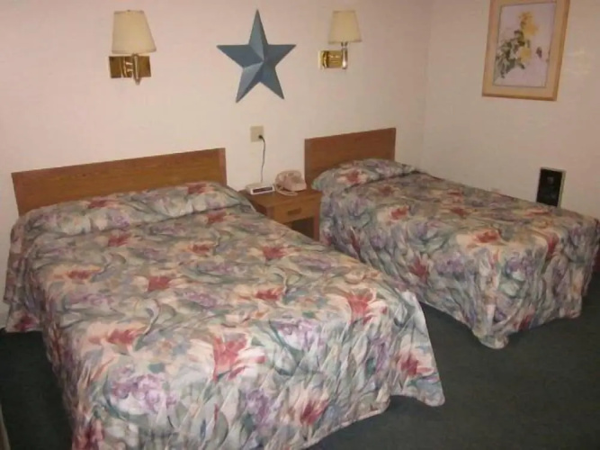 Brookside Motel