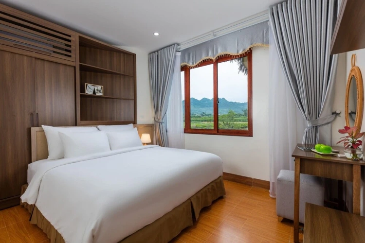 2 Bedrooms Family Bungalow with balcony and with view