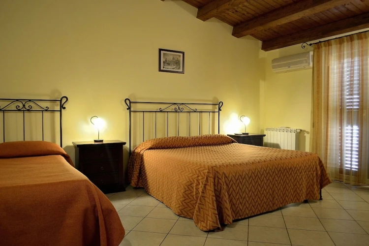 Standard Quadruple room with balcony