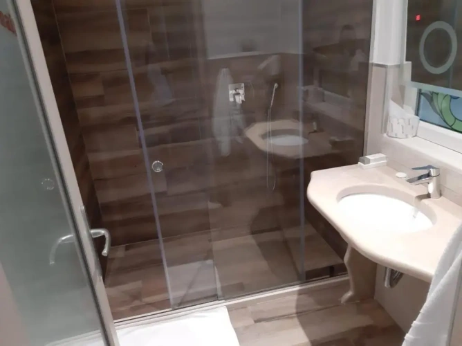 Deluxe Triple room with sea view