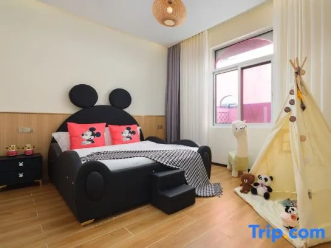 Standard Family room