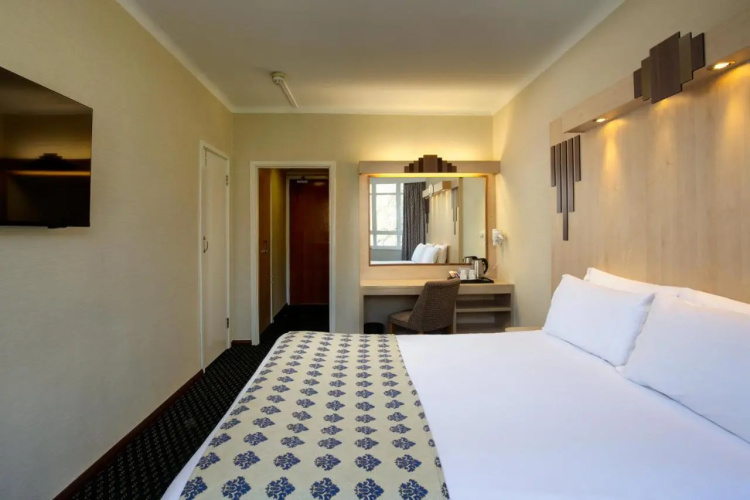 Tavistock Hotel