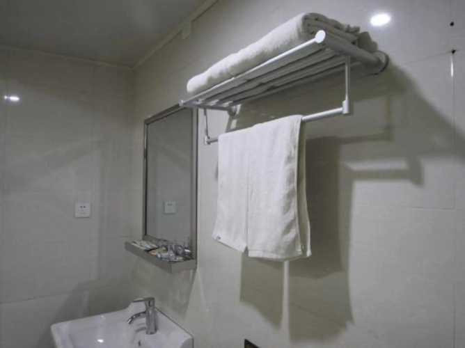 Jiajian Hostel