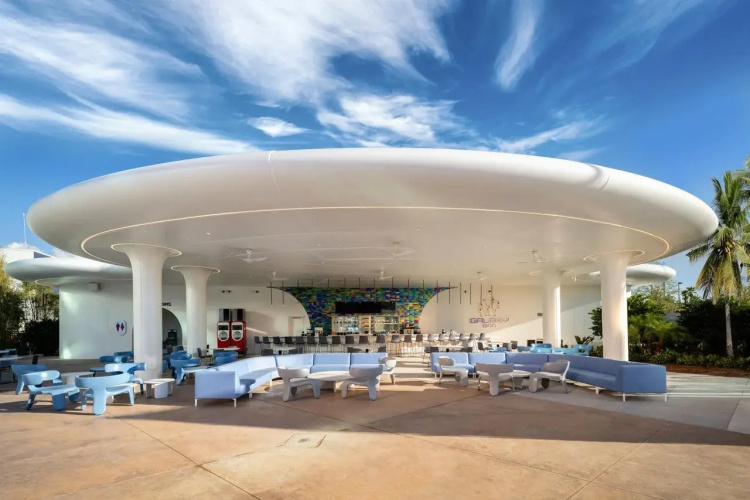 Universal's Stella Nova Resort