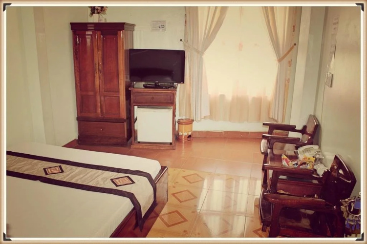 Phuong Nam Hotel