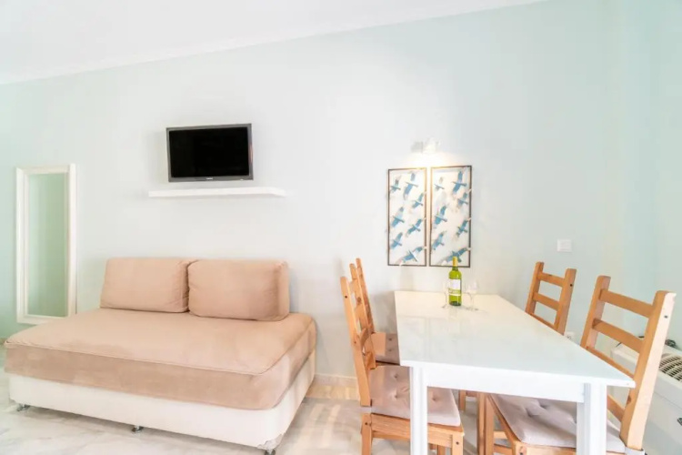 Saint Nicholas Beach Studio I