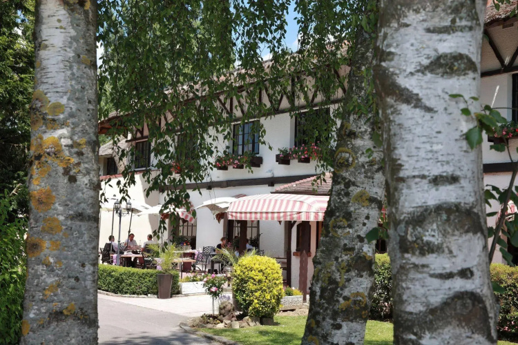 Sure Hotel by Best Western Saint-Quentin Ouest Le pot d'étain