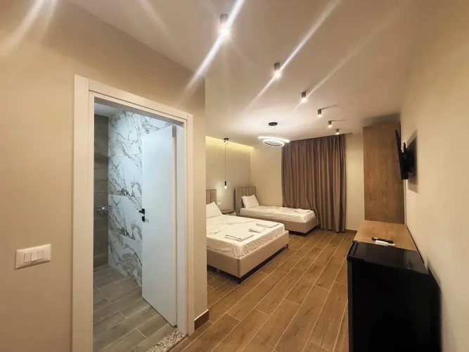 Deluxe Triple room