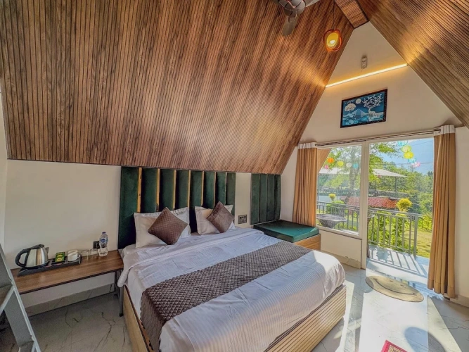 Royal Double Cottage
