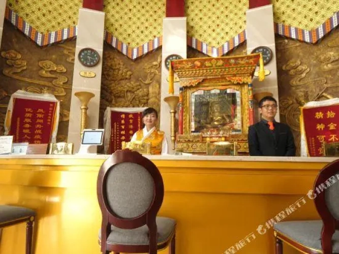 Deluxe Double Suite