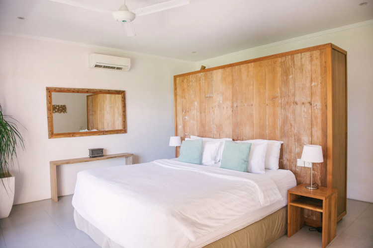 Pantai Indah Villas