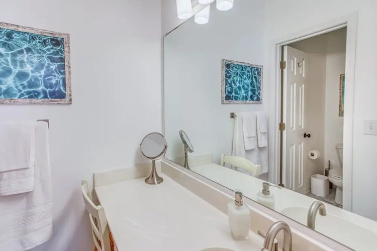 Golf Course View & Pool Access: River Oaks Condo
