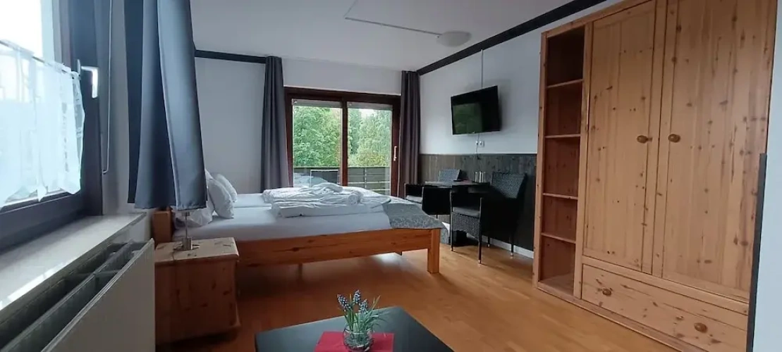 1 Bedroom Classic Double room with balcony