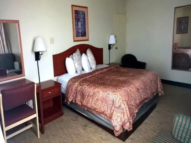 Rodeway Inn