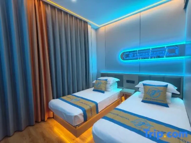 Premium Twin room