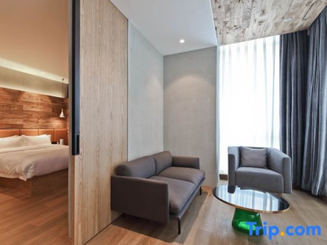 Premier Suite