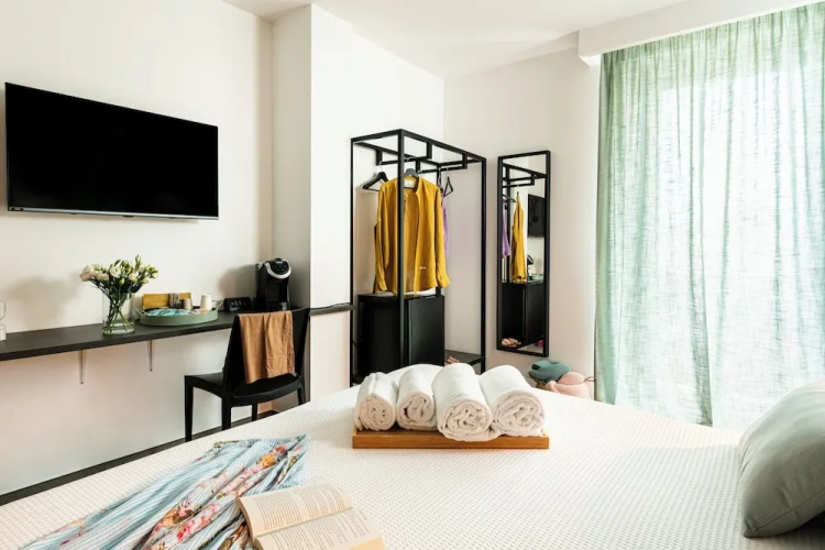 Comfort Double room with balcony and with sea view