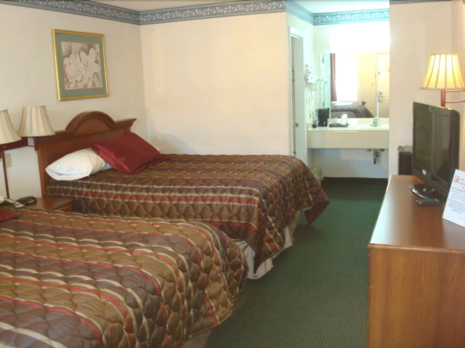 Southern Lodge