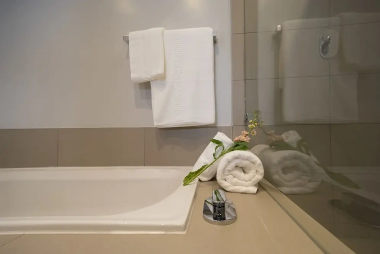 2 Bedrooms Luxury Apartment