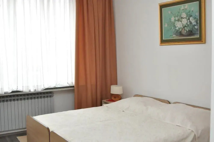 Rooms Lara