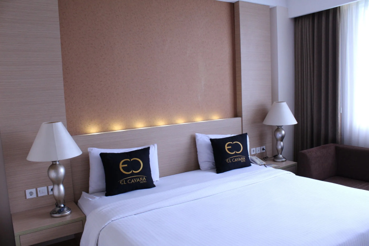El Cavana Hotel