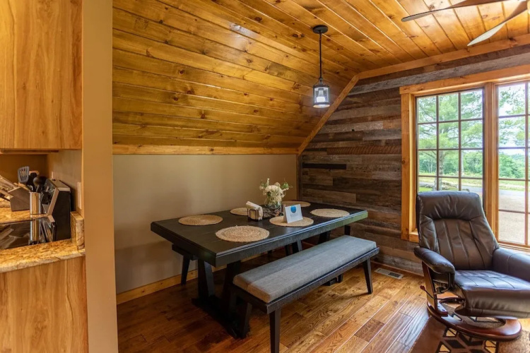 Deerview Cottage at Eagles Nest