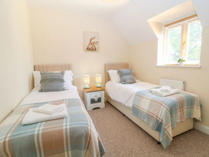 Fosse Cottage