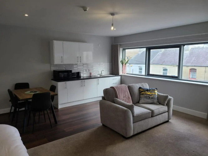 Quay St Apartment