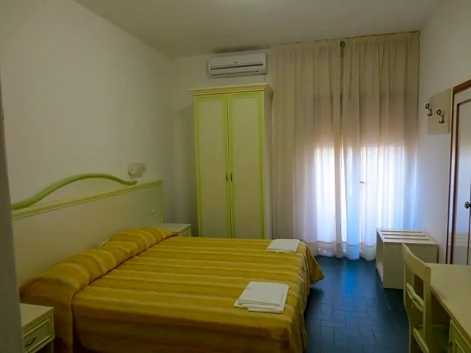 Classic Twin room