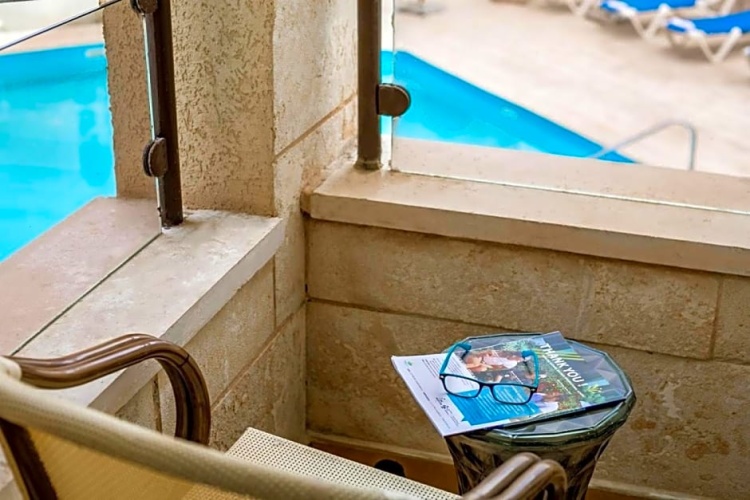 Superior Double room with balcony