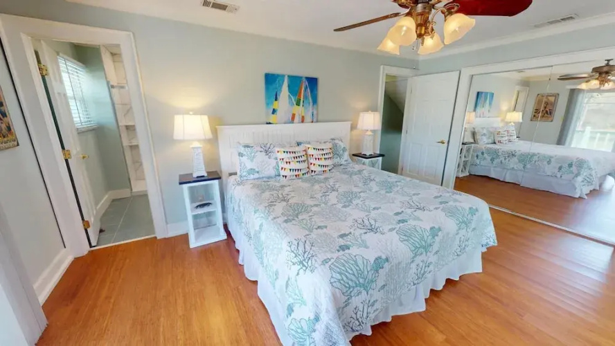 Peach on the Beach by Tybee Vacation Rentals