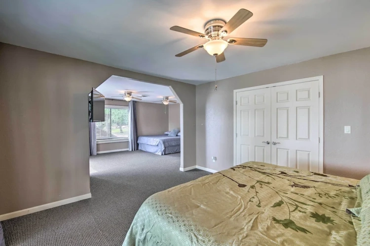 6 Bedrooms Cottage