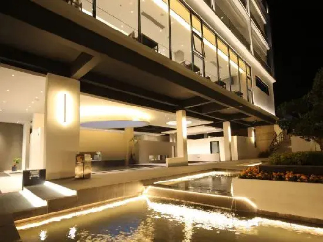 Joyeux Hotel