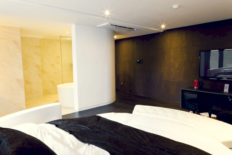 Busan Amare Hotel