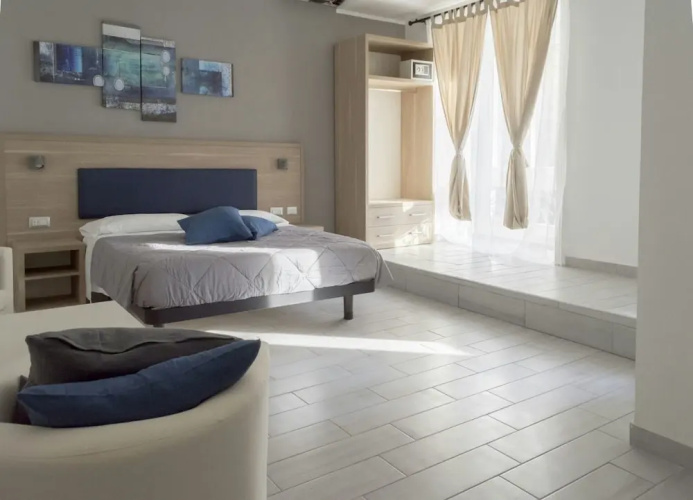 New Moon Guesthouse