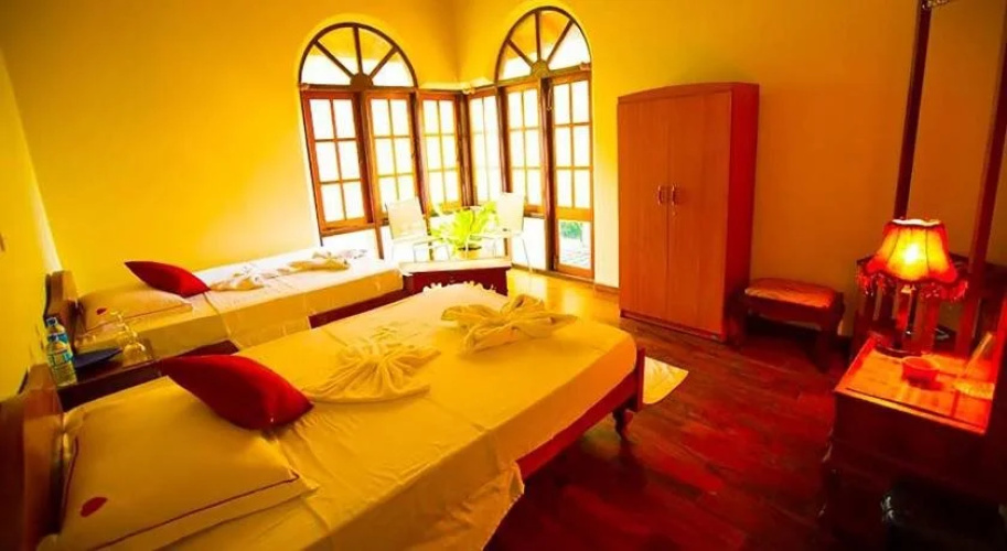 Rockwood Villa