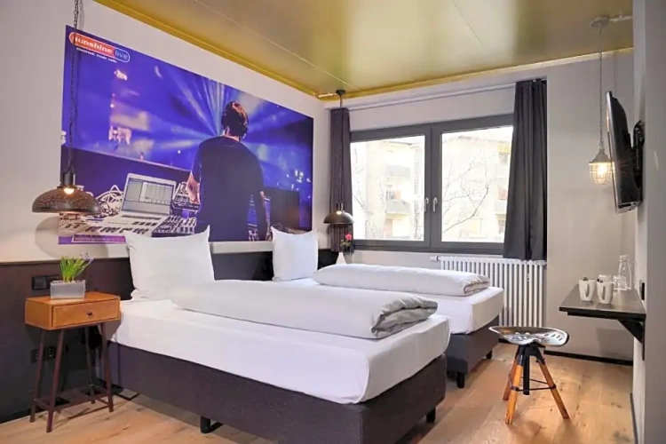 Comfort Double room with view