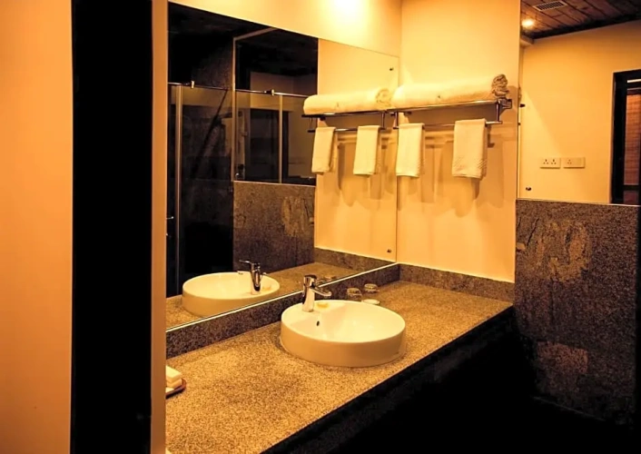 Deluxe room with lake view