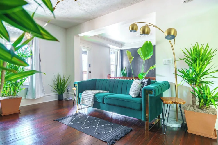Jungle House Boutique Suites – Short North & Convention Center - Columbus, OH