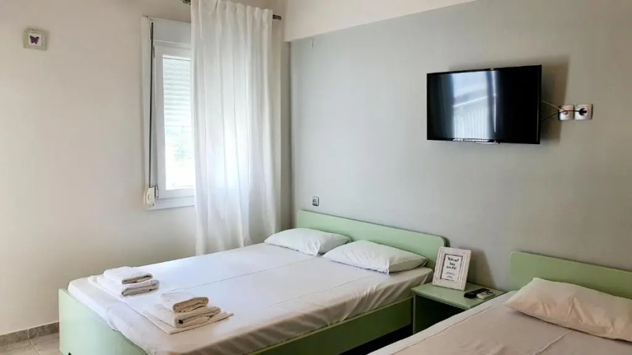 Seaside Luxury Suites