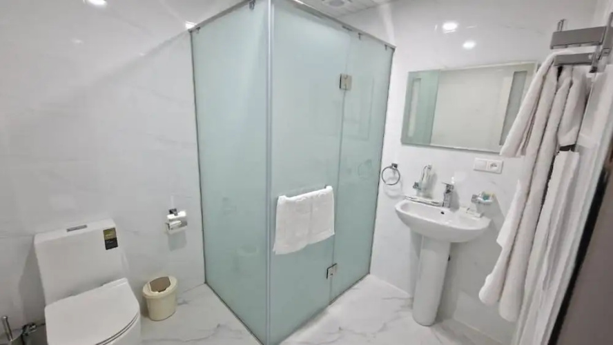 Uparthotel