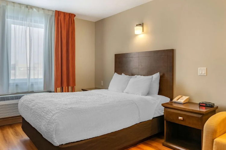 Quality Inn Winkler