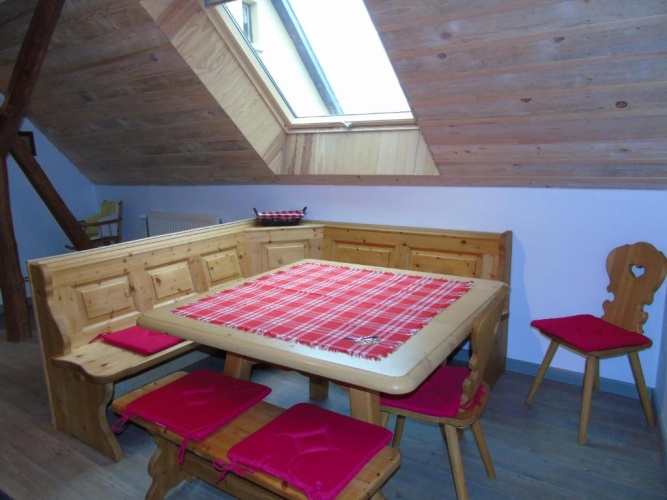 3 Bedrooms Cottage