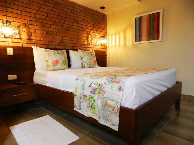 MON Hotel Boutique