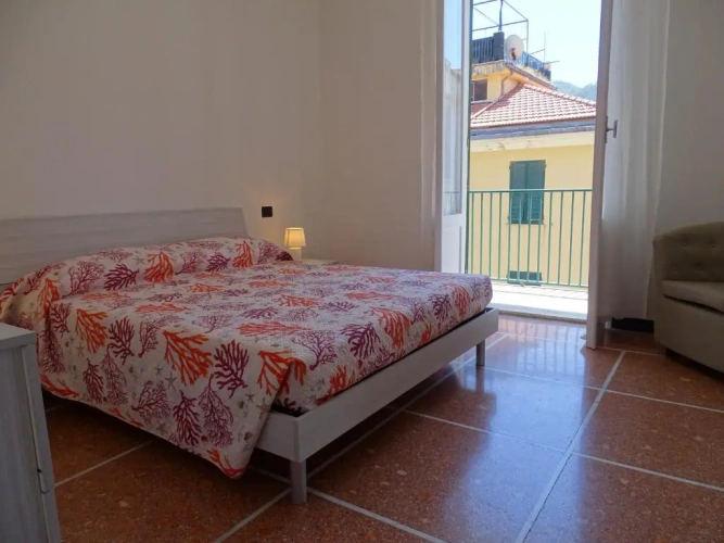 3 Bedrooms Apartment