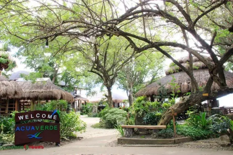 Acuaverde Beach Resort & Hotel Inc.