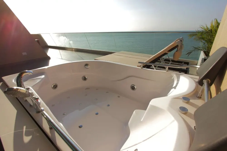 Premium Double Suite with sea view