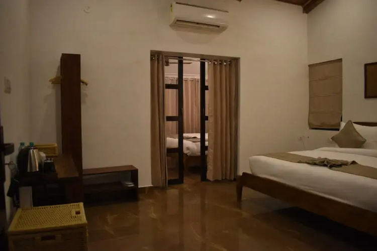 3 Acres Resort