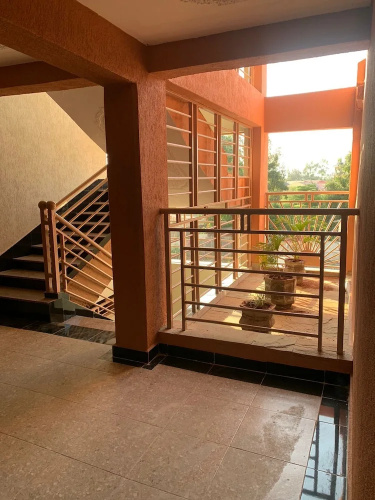 Lux Suites Dublin Suites Utawala